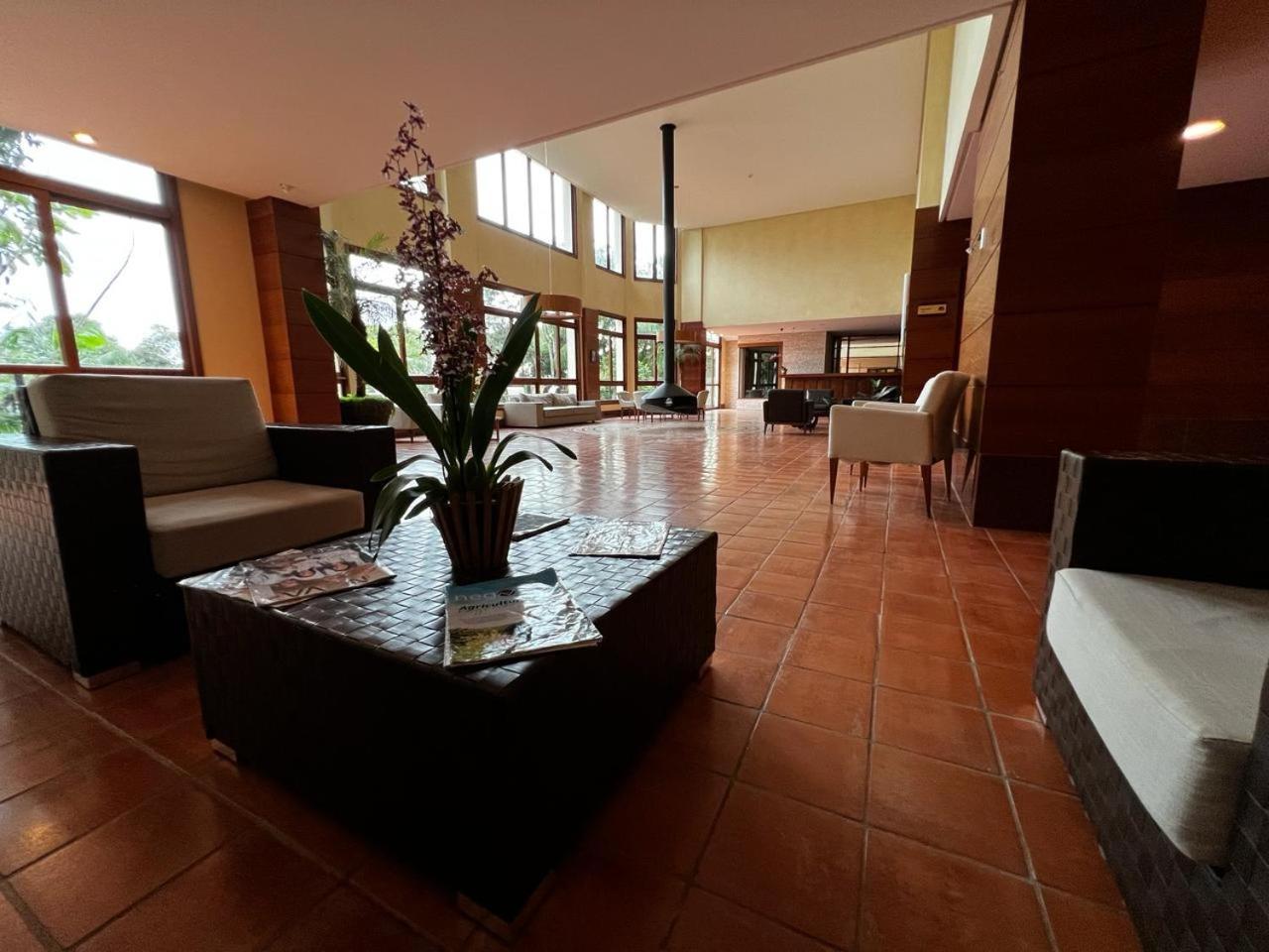 Vista Azul Apart Hotel - Pedra Azul Pinheiros Ngoại thất bức ảnh